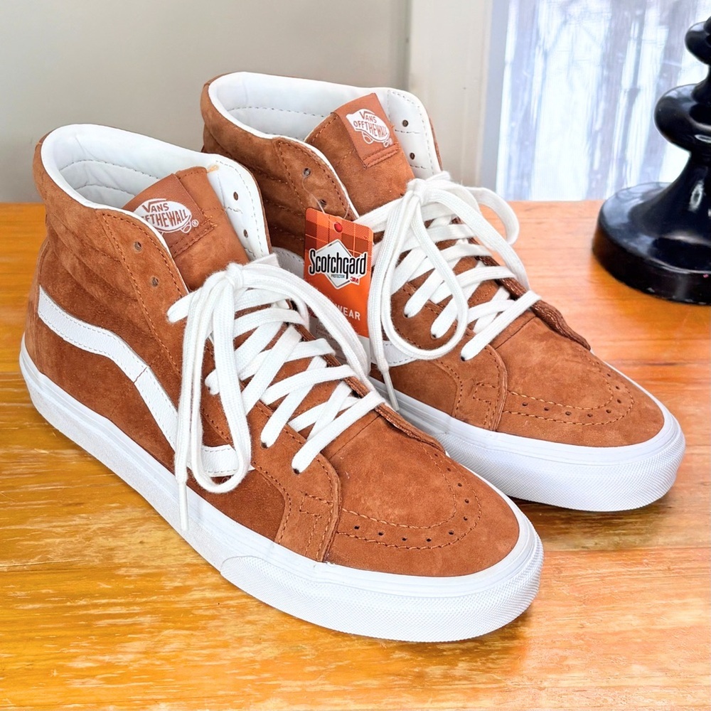 NIB Vans Sk8-Hi Pig Suede Unisex Sneaker